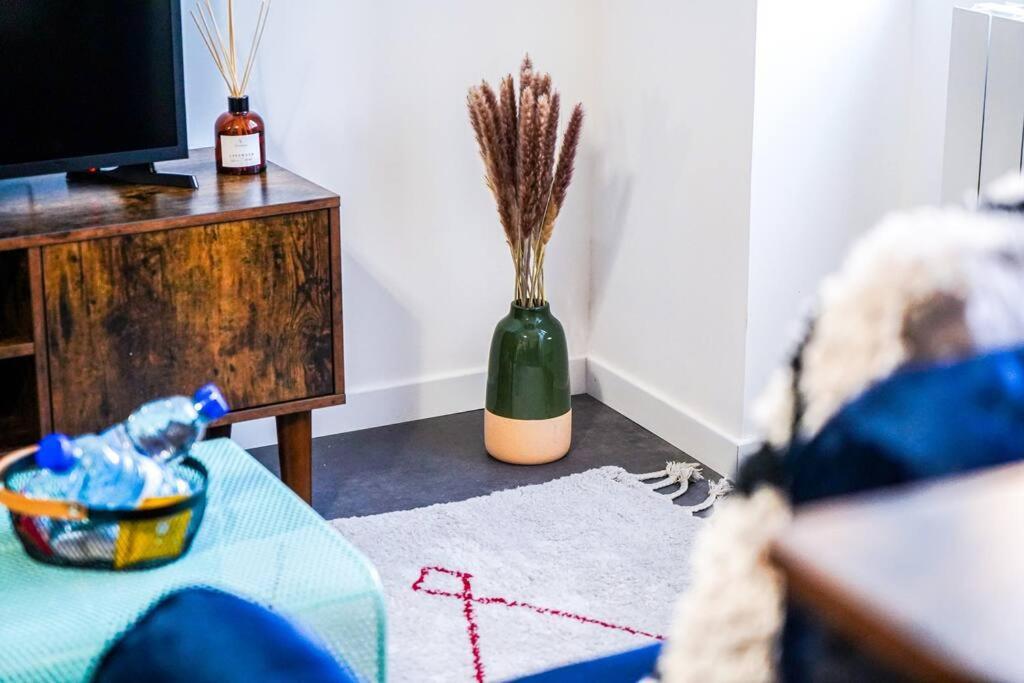Le Petit Faubourg • Fibre • Proche Centre-Ville Châteauroux Eksteriør billede